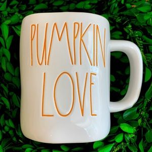 Rae Dunn mug, PUMPKIN LOVE